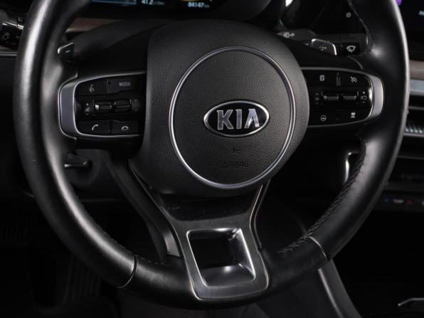 Kia K5 III с пробегом 2020 года, цена 2 906 000 рублей, 84147 км, седан, Автокод Объявления