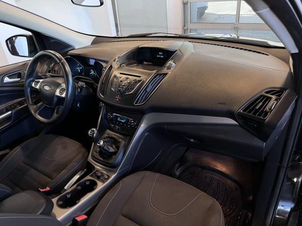 Ford Kuga II с пробегом 2013 года, цена 1 110 000 рублей, 136984 км, внедорожник, Автокод Объявления