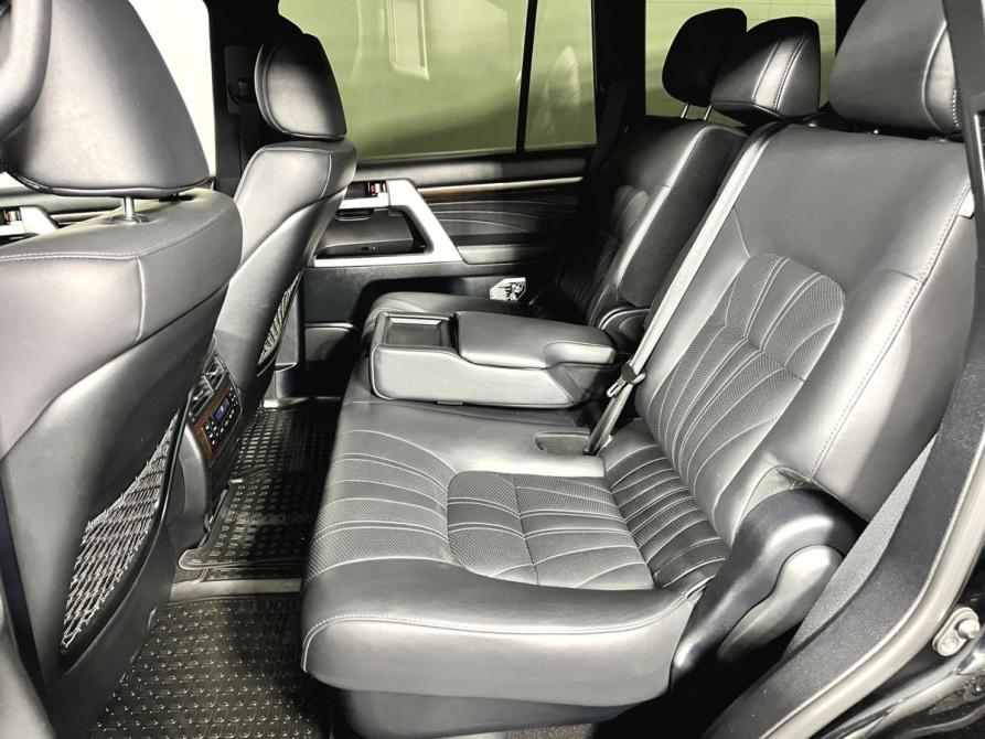 Toyota Land Cruiser 200 Series Рестайлинг 2 Пермь  - изображение 28
