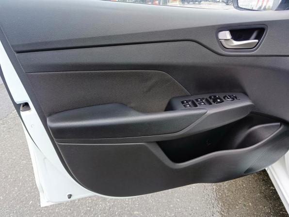 Hyundai Solaris II с пробегом 2019 года, цена 1 199 995 рублей, 138159 км, седан, Автокод Объявления