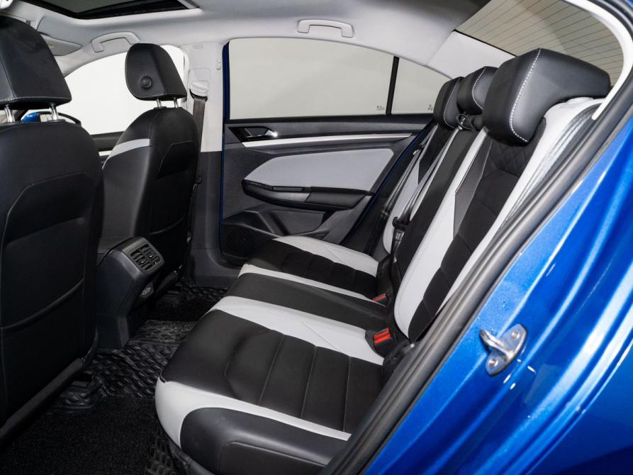 Volkswagen Bora IV Иркутск  - изображение 7