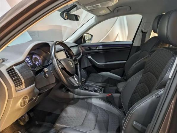 Skoda Kodiaq I с пробегом 2018 года, цена 2 410 000 рублей, 201370 км, внедорожник, Автокод Объявления