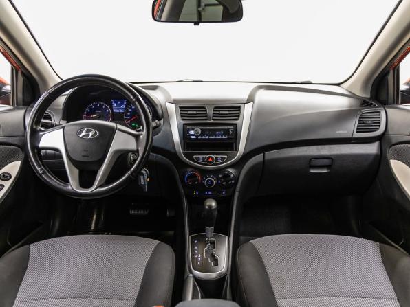 Hyundai Solaris I с пробегом 2012 года, цена 835 000 рублей, 156400 км, седан, Автокод Объявления