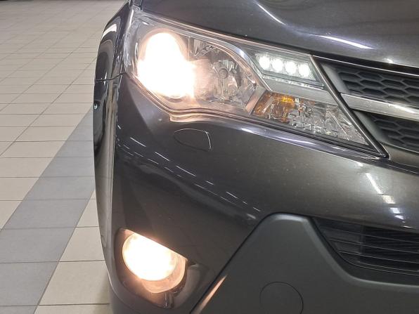 Toyota RAV4 IV (XA40) с пробегом 2015 года, цена 1 930 000 рублей, 173288 км, внедорожник, Автокод Объявления