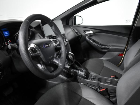 Ford Focus III с пробегом 2012 года, цена 560 000 рублей, 208705 км, хэтчбек, Автокод Объявления