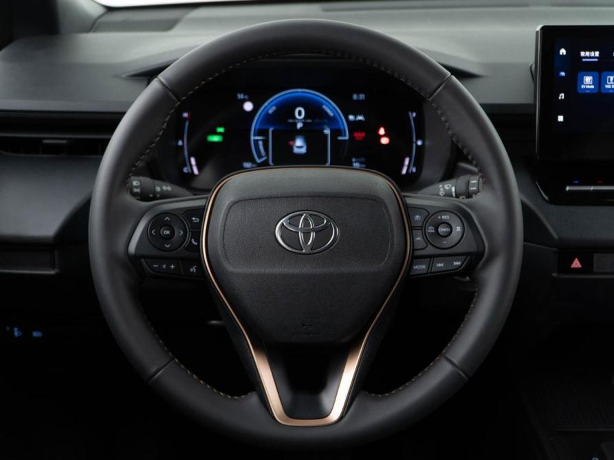 Toyota Corolla Cross I Рестайлинг Москва  - изображение 14