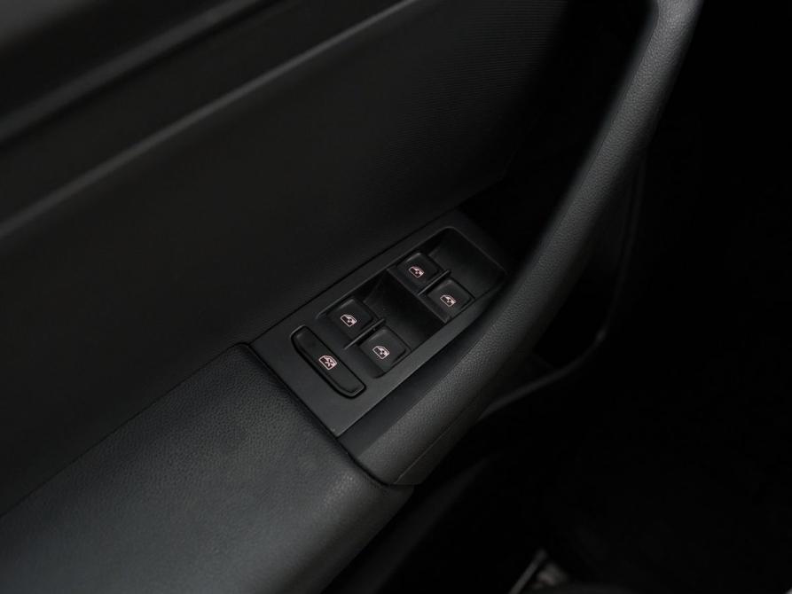 Volkswagen Polo VI Казань  - изображение 12