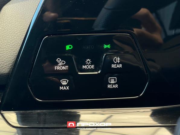Volkswagen Golf VIII с пробегом 2022 года, цена 2 037 000 рублей, 34000 км, хэтчбек, Автокод Объявления