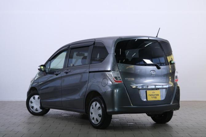 Honda Freed I Рестайлинг с пробегом 2012 года, цена 1 149 000 рублей, 135500 км, компактвэн, Автокод Объявления