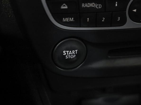 Renault Fluence I с пробегом 2010 года, цена 649 000 рублей, 213362 км, седан, Автокод Объявления