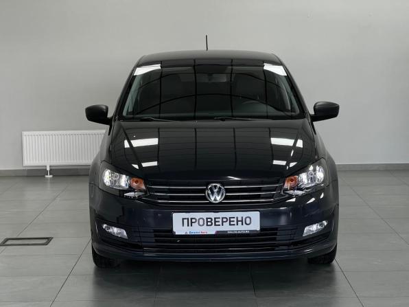 Volkswagen Polo V Рестайлинг с пробегом 2018 года, цена 1 090 000 рублей, 88000 км, седан, Автокод Объявления