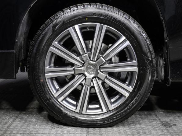 Lexus LX III Рестайлинг 2 с пробегом 2017 года, цена 8 998 000 рублей, 87222 км, внедорожник, Автокод Объявления