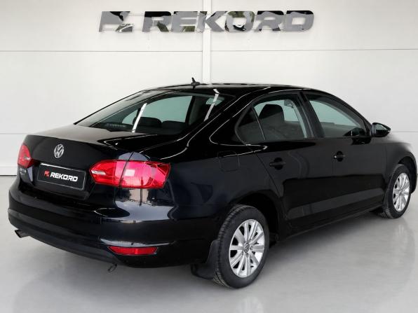 Volkswagen Jetta VI с пробегом 2013 года, цена 1 049 000 рублей, 76125 км, седан, Автокод Объявления