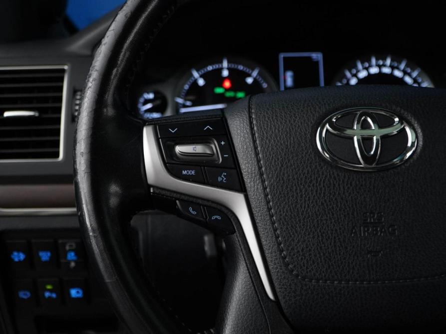 Toyota Land Cruiser 200 Series Рестайлинг 2 Москва  - изображение 17