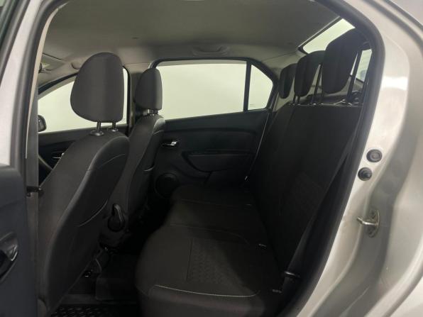 Renault Logan II с пробегом 2016 года, цена 849 000 рублей, 93393 км, седан, Автокод Объявления