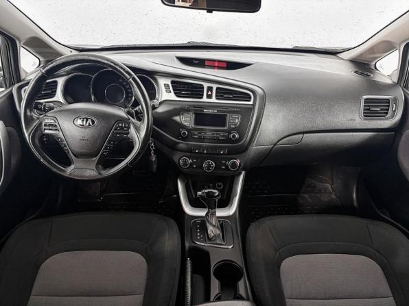 Kia Ceed II Рестайлинг с пробегом 2015 года, цена 1 156 900 рублей, 156418 км, универсал, Автокод Объявления