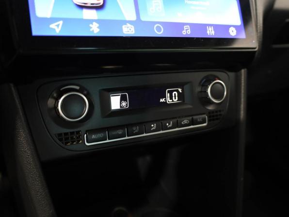 Volkswagen Polo V с пробегом 2015 года, цена 1 045 000 рублей, 99034 км, седан, Автокод Объявления