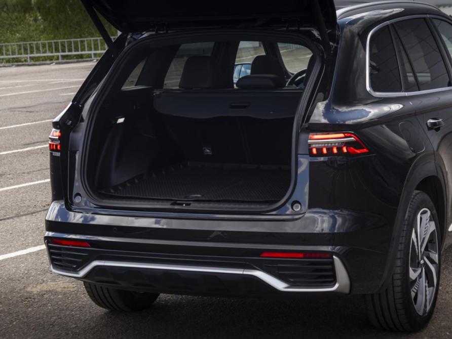 Geely Monjaro I Москва  - изображение 28