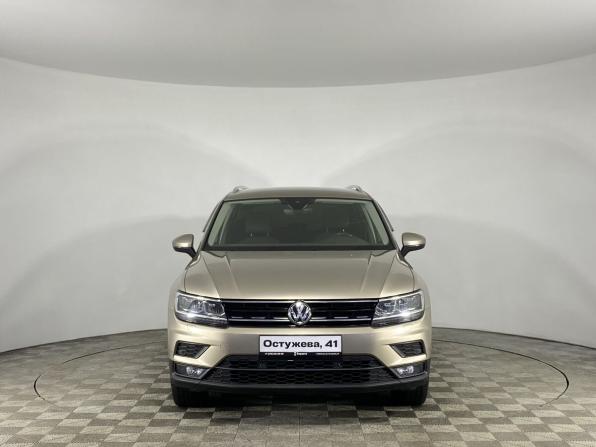 Volkswagen Tiguan II с пробегом 2019 года, цена 2 650 000 рублей, 107201 км, внедорожник, Автокод Объявления