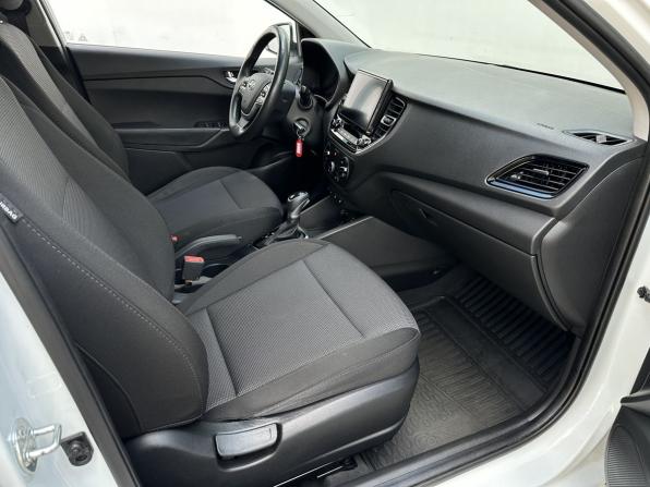 Hyundai Solaris II Рестайлинг с пробегом 2020 года, цена 1 400 000 рублей, 166113 км, седан, Автокод Объявления