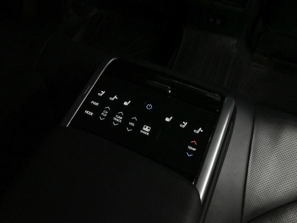 Toyota Camry VIII (XV70) с пробегом 2018 года, цена 2 800 000 рублей, 113555 км, седан, Автокод Объявления