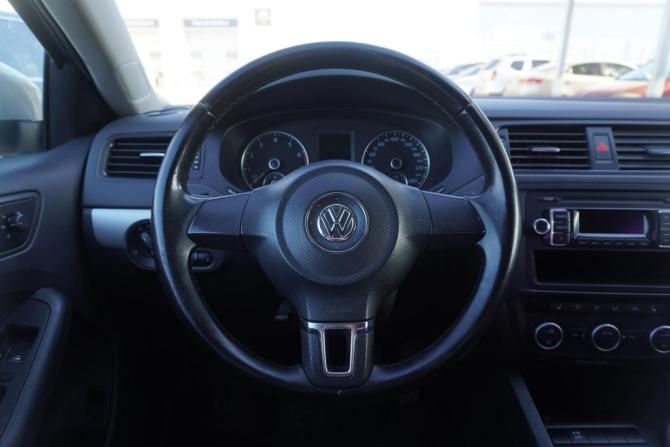 Volkswagen Jetta VI с пробегом 2012 года, цена 915 000 рублей, 136609 км, седан, Автокод Объявления