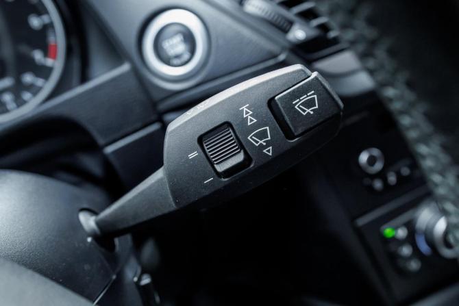 BMW X1 I (E84) Рестайлинг с пробегом 2014 года, цена 1 215 000 рублей, 110000 км, внедорожник, Автокод Объявления