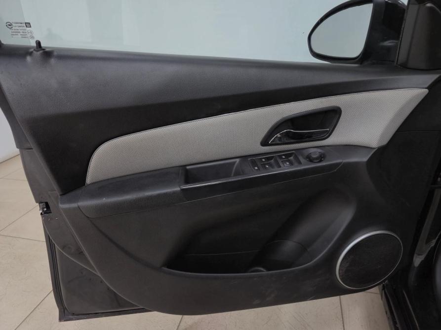 Chevrolet Cruze I Альметьевск  - изображение 9