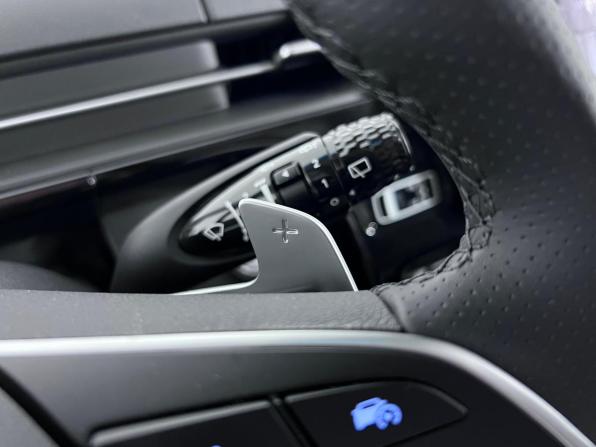 Hyundai Staria I с пробегом 2025 года, цена 8 999 900 рублей, 50 км, минивэн, Автокод Объявления