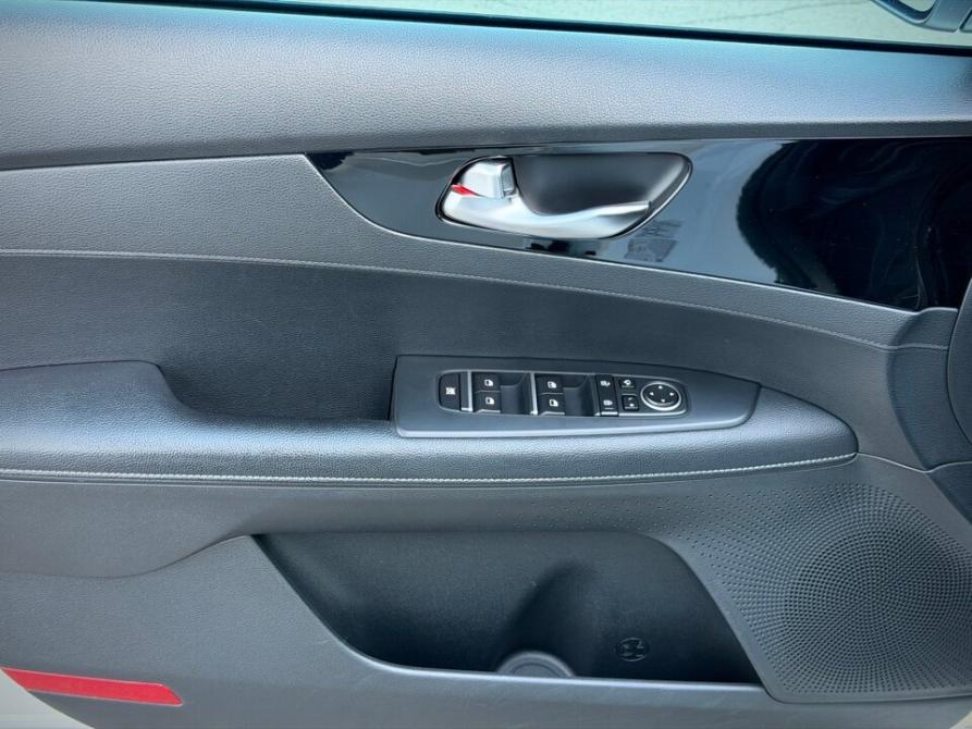 Kia Cerato IV Иркутск  - изображение 26