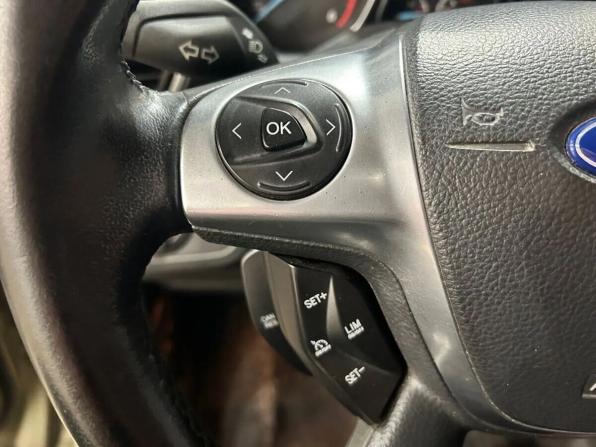 Ford Kuga II с пробегом 2013 года, цена 1 098 000 рублей, 149030 км, внедорожник, Автокод Объявления
