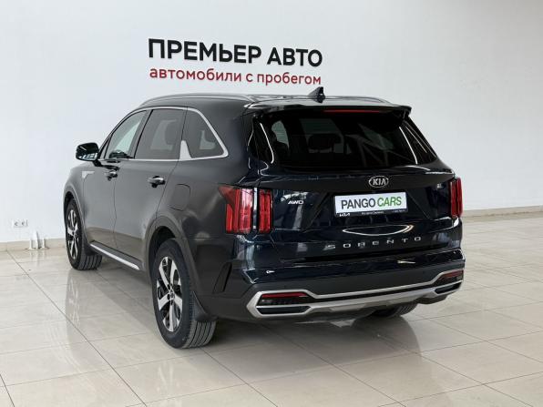 Kia Sorento IV с пробегом 2022 года, цена 3 555 000 рублей, 136139 км, внедорожник, Автокод Объявления