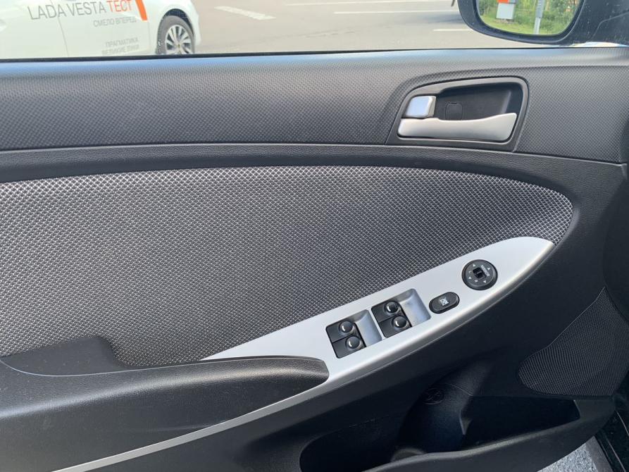 Hyundai Solaris I Великие Луки  - изображение 9