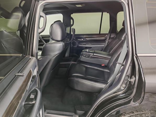 Lexus LX III Рестайлинг 2 с пробегом 2021 года, цена 9 599 000 рублей, 151495 км, внедорожник, Автокод Объявления