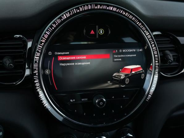 Mini Hatch III (F55/F56) Рестайлинг 2 с пробегом 2021 года, цена 4 198 000 рублей, 43579 км, хэтчбек, Автокод Объявления