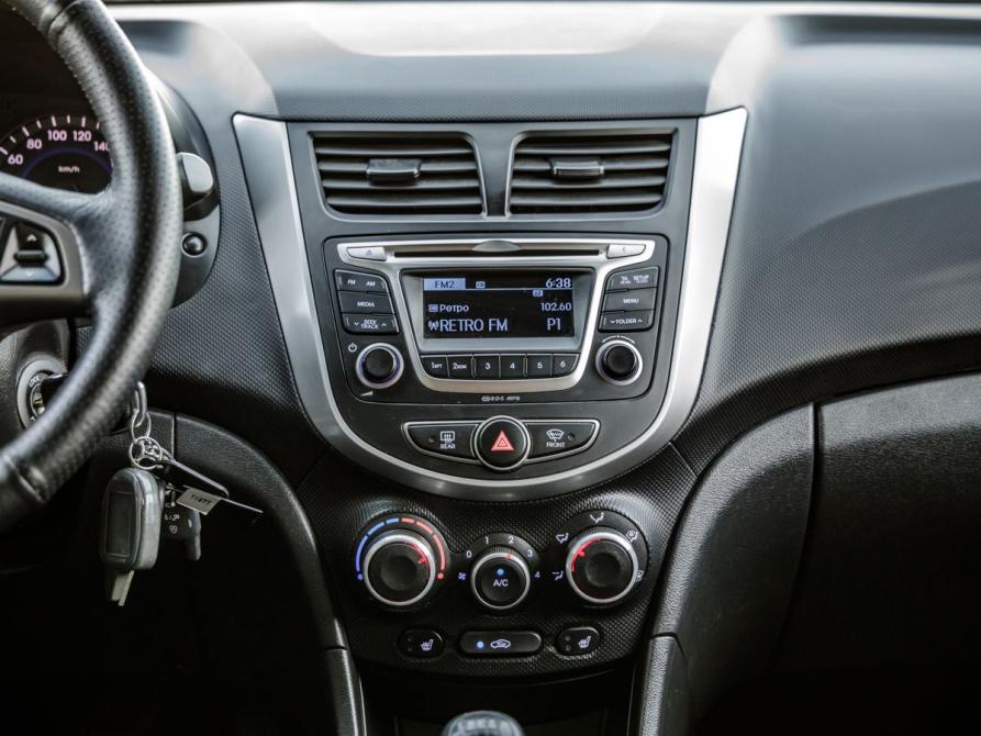 Hyundai Solaris I Рестайлинг Волгоград  - изображение 18