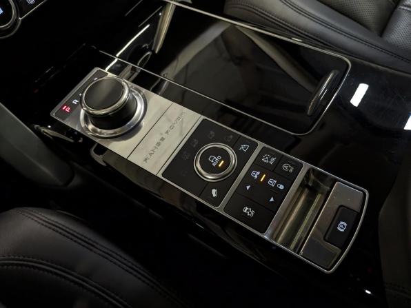 Land Rover Range Rover IV с пробегом 2016 года, цена 6 250 000 рублей, 30741 км, внедорожник, Автокод Объявления