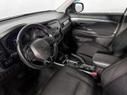 Mitsubishi Outlander III Рестайлинг 2 Санкт-Петербург  - изображение 27