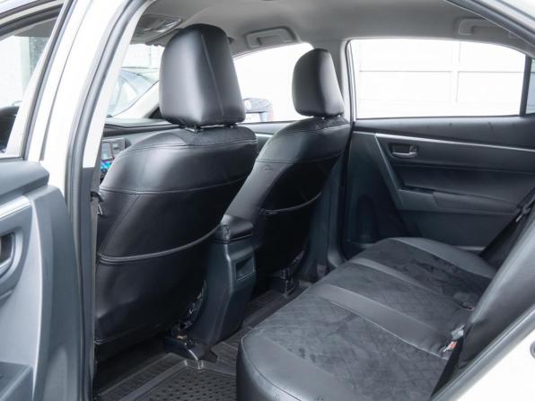 Toyota Corolla XI (E160 E170 E180) Рестайлинг 1 с пробегом 2017 года, цена 1 480 000 рублей, 162554 км, седан, Автокод Объявления