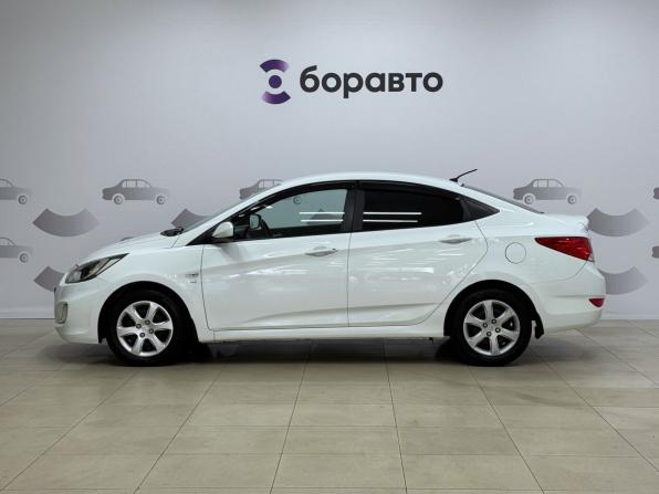 Hyundai Solaris I с пробегом 2014 года, цена 900 000 рублей, 138432 км, седан, Автокод Объявления