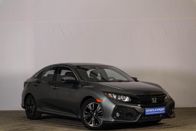 Honda Civic X с пробегом 2019 года, цена 1 919 000 рублей, 134800 км, седан, Автокод Объявления