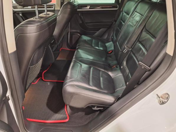 Volkswagen Touareg II с пробегом 2014 года, цена 1 950 000 рублей, 236609 км, внедорожник, Автокод Объявления