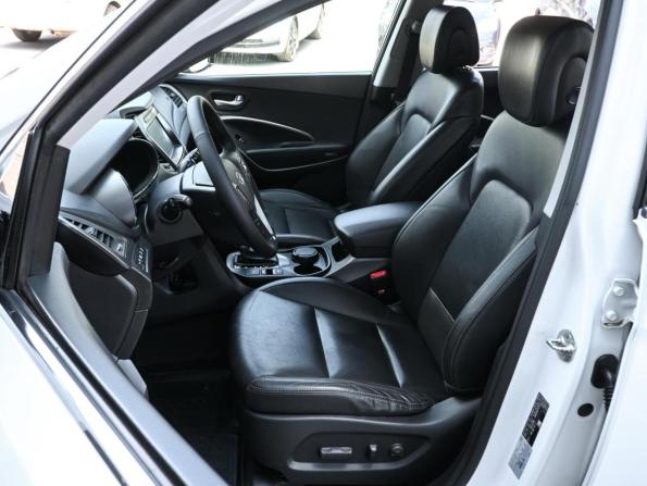 Hyundai Santa Fe III Рестайлинг с пробегом 2017 года, цена 2 400 000 рублей, 143679 км, внедорожник, Автокод Объявления