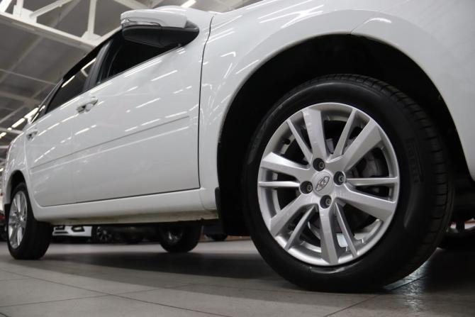 Lada (ВАЗ) Granta I Рестайлинг с пробегом 2025 года, цена 995 950 рублей, 2505 км, лифтбек, Автокод Объявления