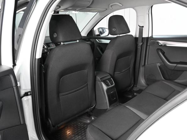 Skoda Octavia III (A7) Рестайлинг с пробегом 2020 года, цена 1 779 000 рублей, 126922 км, лифтбек, Автокод Объявления