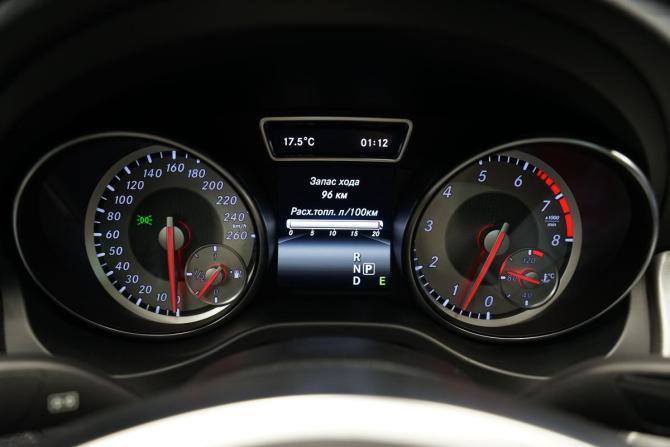 Mercedes-Benz CLA I (C117 X117) с пробегом 2014 года, цена 2 085 000 рублей, 101800 км, седан, Автокод Объявления