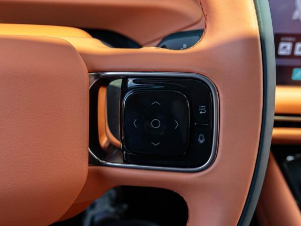 Lynk &amp; Co 900 с пробегом 2025 года, цена 9 380 000 рублей, 37 км, внедорожник, Автокод Объявления