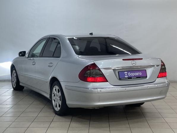 Mercedes-Benz E-Класс III (W211 S211) Рестайлинг с пробегом 2007 года, цена 800 000 рублей, 427433 км, седан, Автокод Объявления