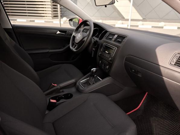 Volkswagen Jetta VI Рестайлинг с пробегом 2015 года, цена 1 298 000 рублей, 118373 км, седан, Автокод Объявления