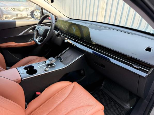 Omoda C5 I с пробегом 2023 года, цена 1 895 000 рублей, 21758 км, внедорожник, Автокод Объявления